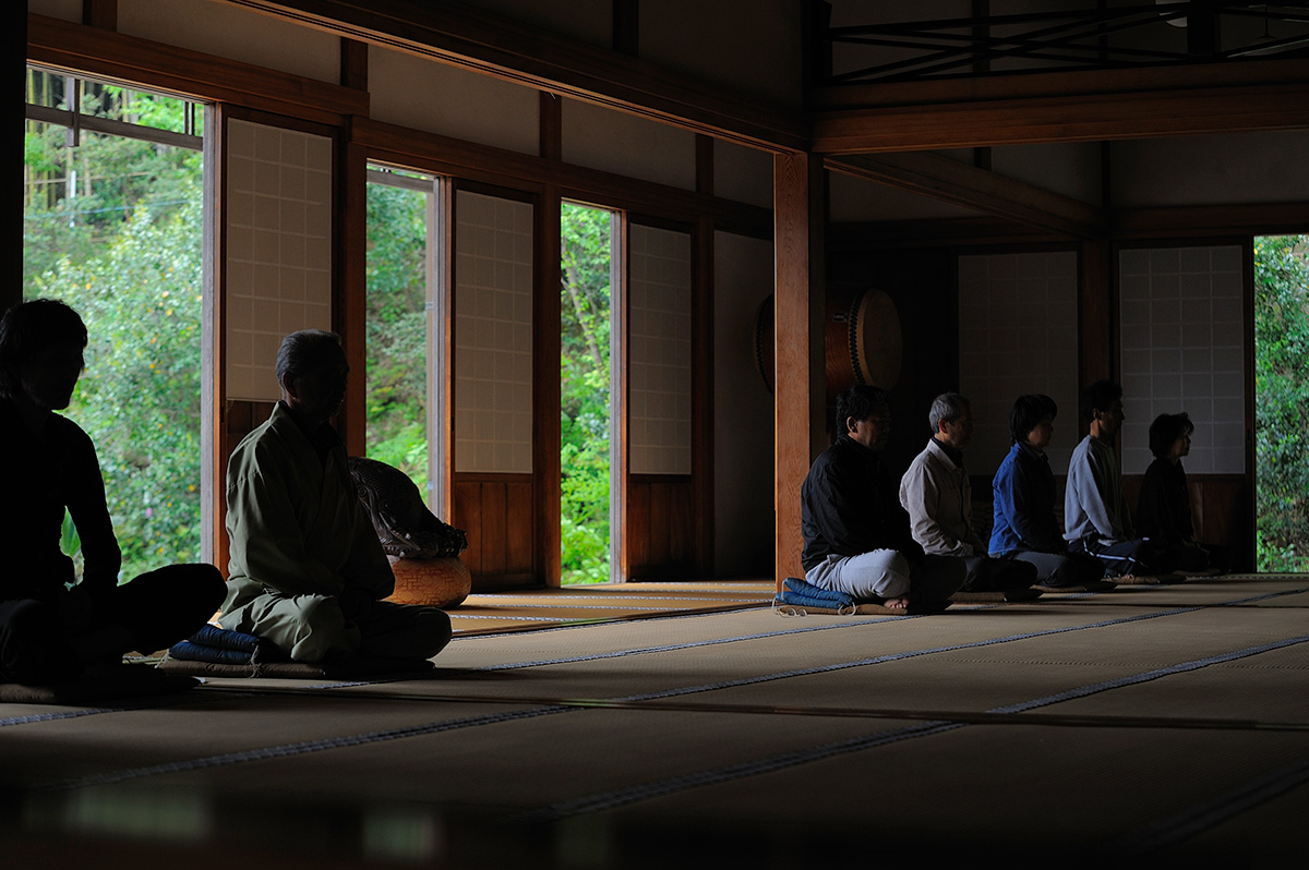 實相寺 おかげさまに感謝し、おたがいさまに生きる